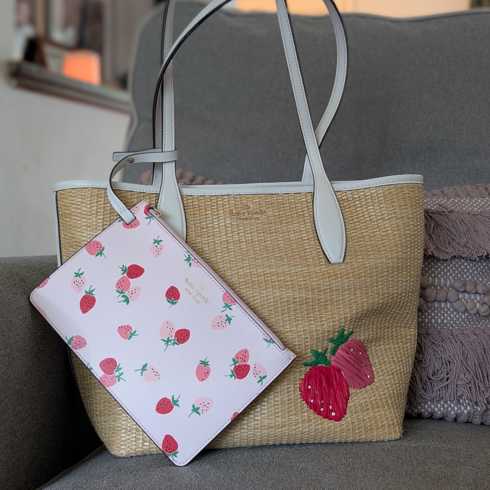 Strawberry Embroidered Straw Tote with Strawberry Pink Pouch